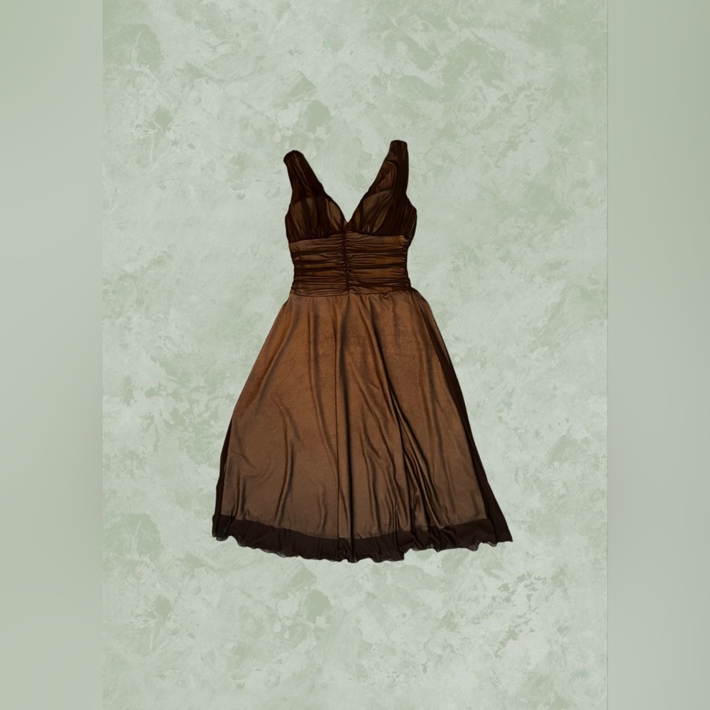 Stunning 90’s brown dress